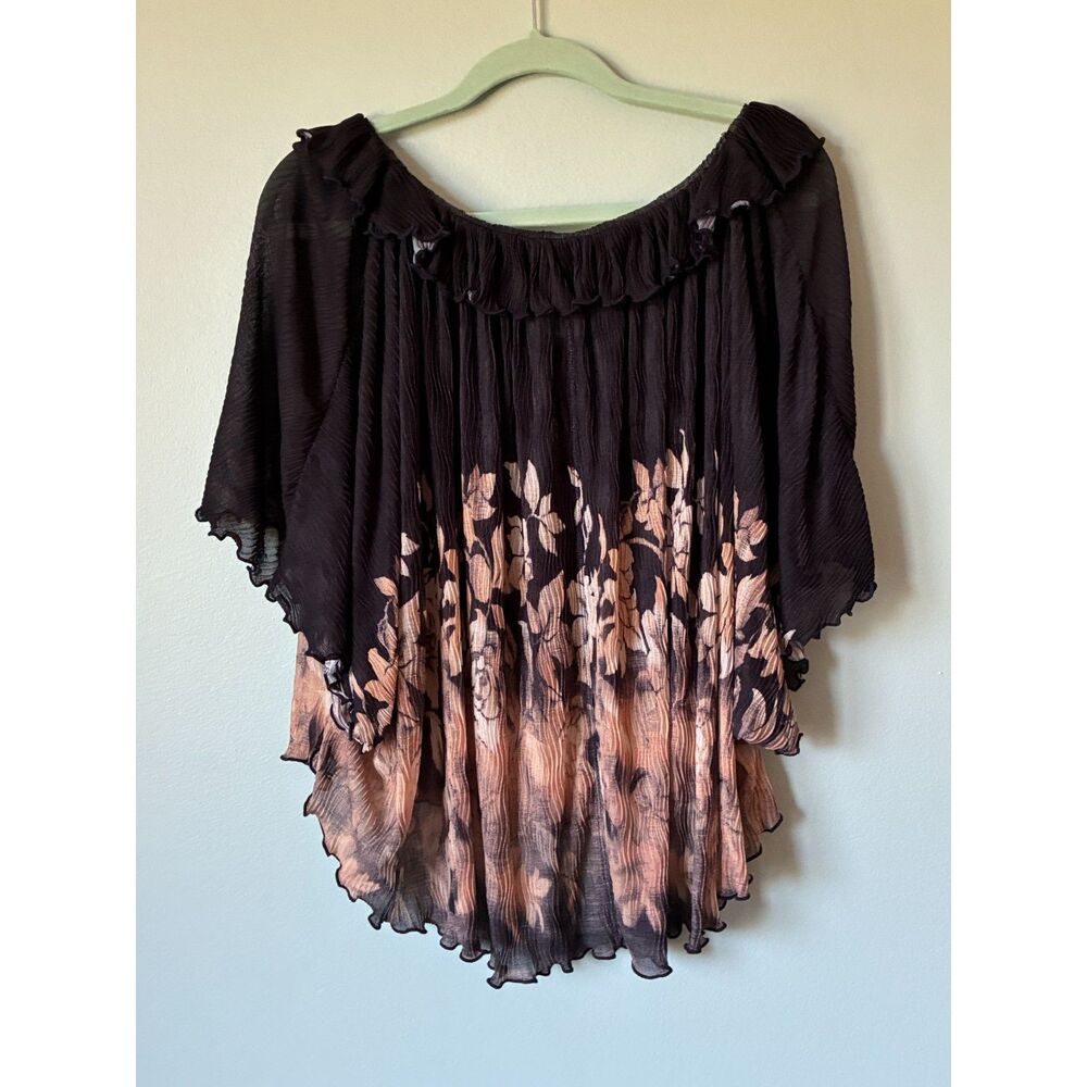 Free People Flora Cape Top. SZ XL